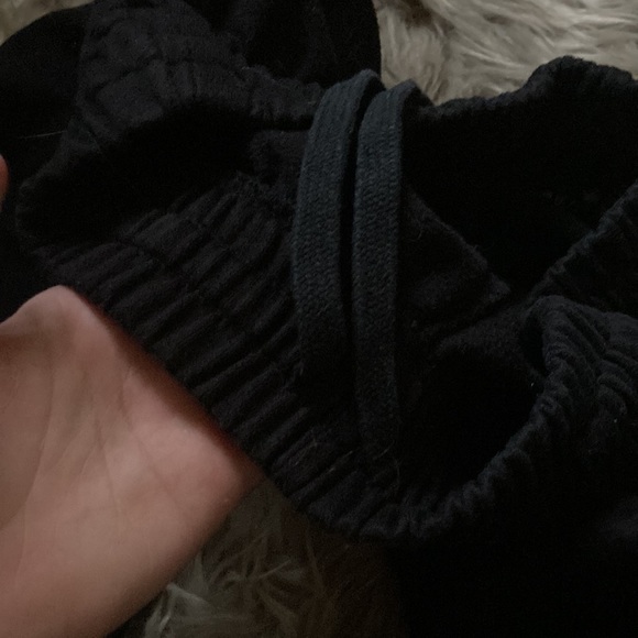 Fila Sweatpants / Joggers - Picture 4 of 6